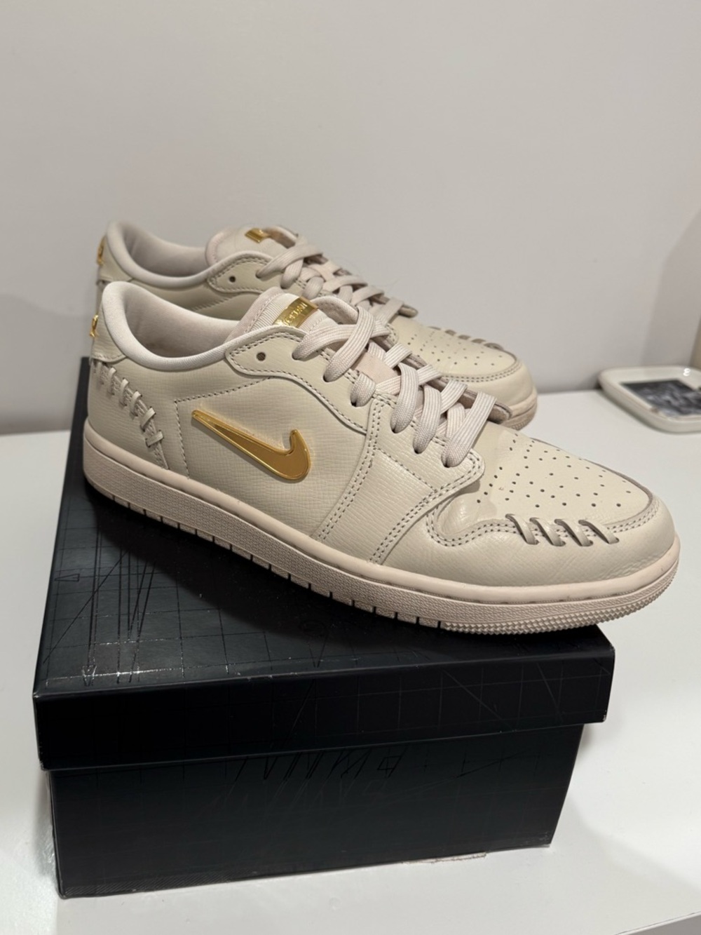 Nike Air Jordan 1 Low Sneakers